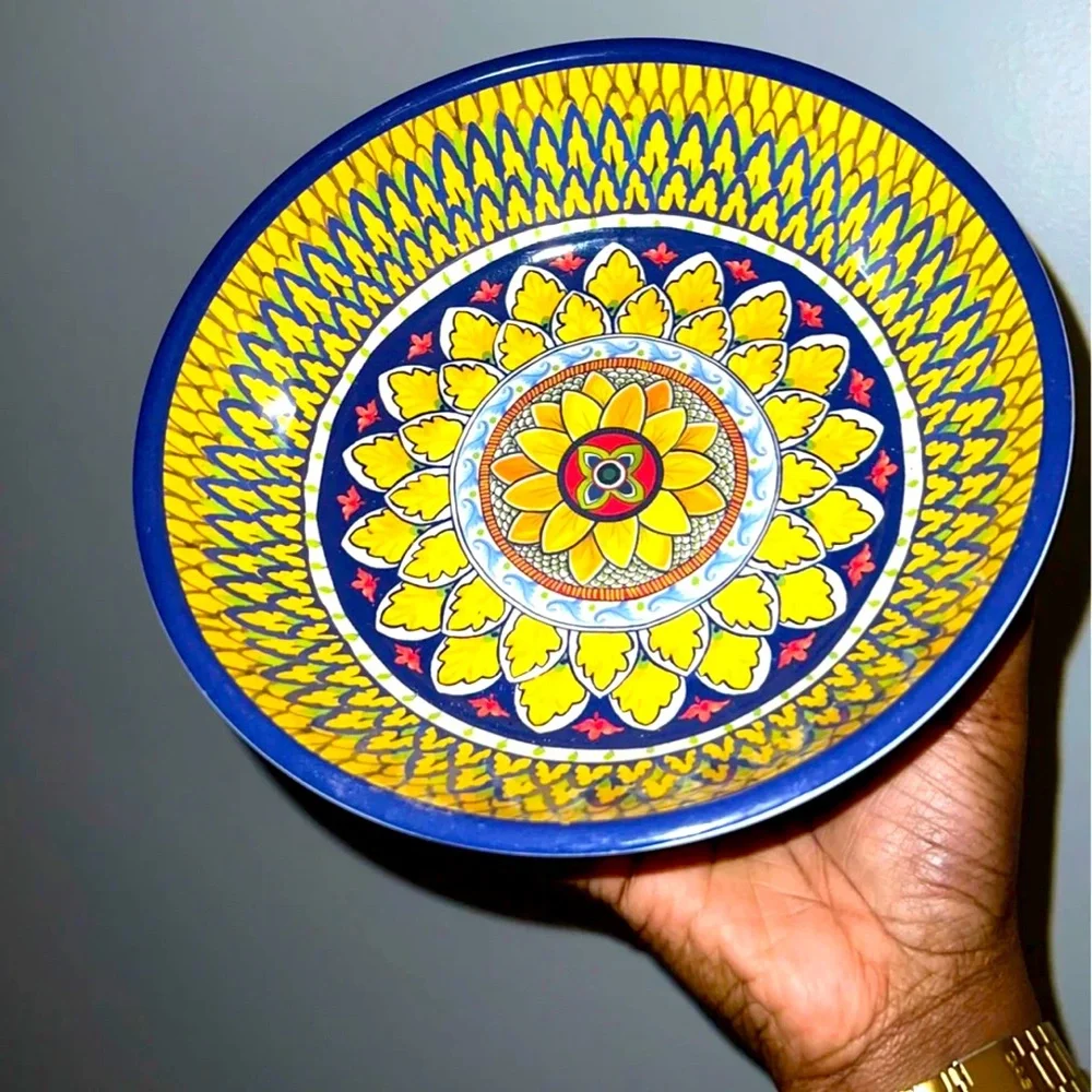 DECORATIVE PLATE - Picture 2 of 2
